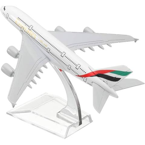 Emirates A380 1:400